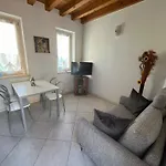Garda Moon Flats Costermano