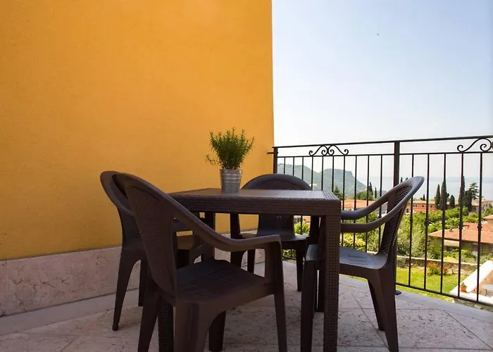 Garda Moon Flats بيت للعطل