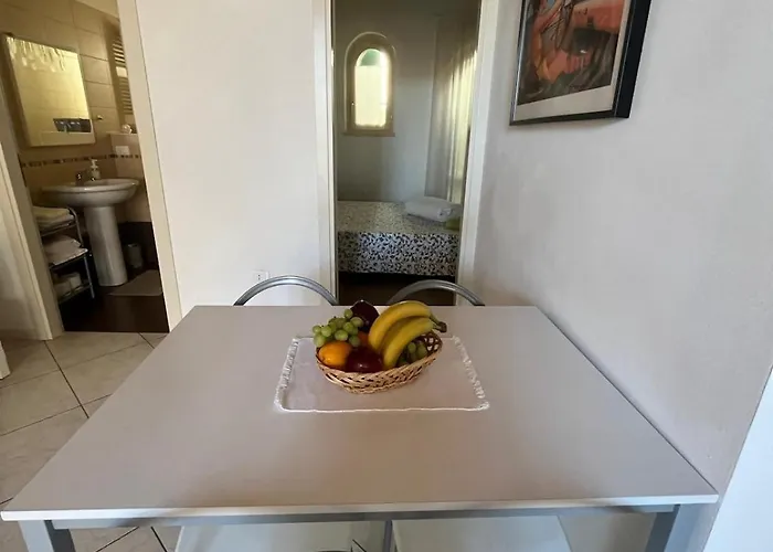 Garda Moon Flats كوسترمانو