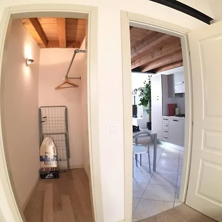 Garda Moon Flats * Costermano
