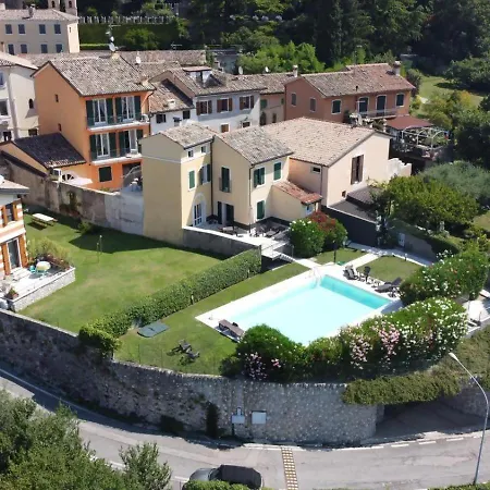 Дом отдыха Garda Moon Flats Костермано