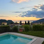 Garda Moon Flats كوسترمانو