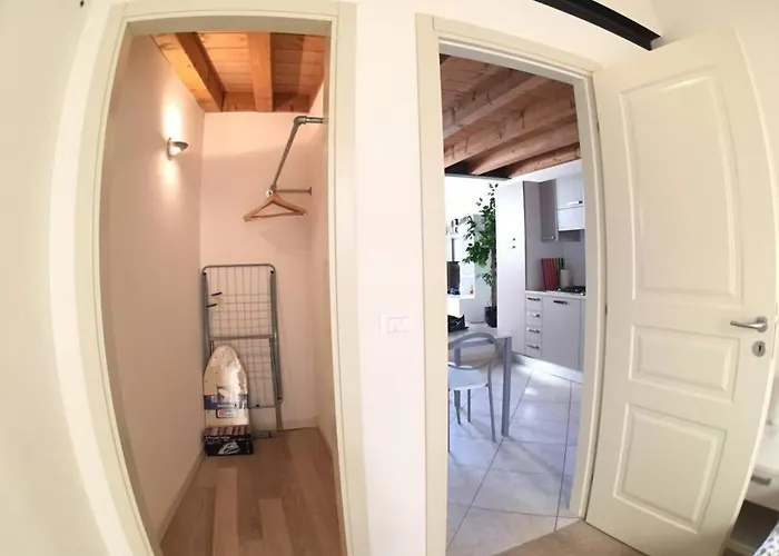 Garda Moon Flats * Costermano