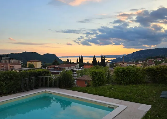 Garda Moon Flats Costermano