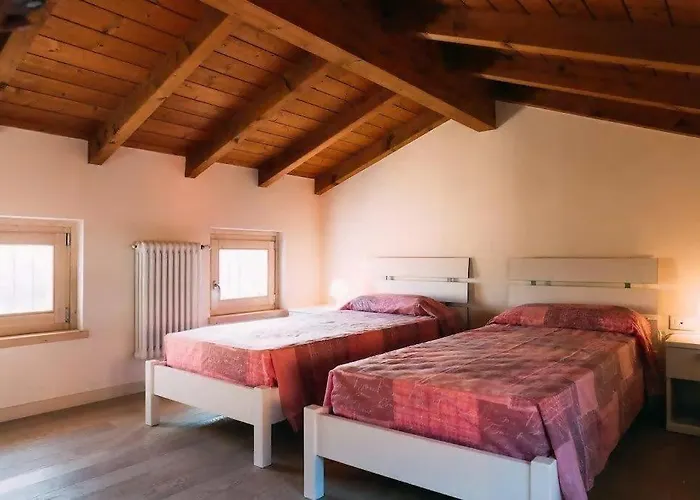 Garda Moon Flats Costermano